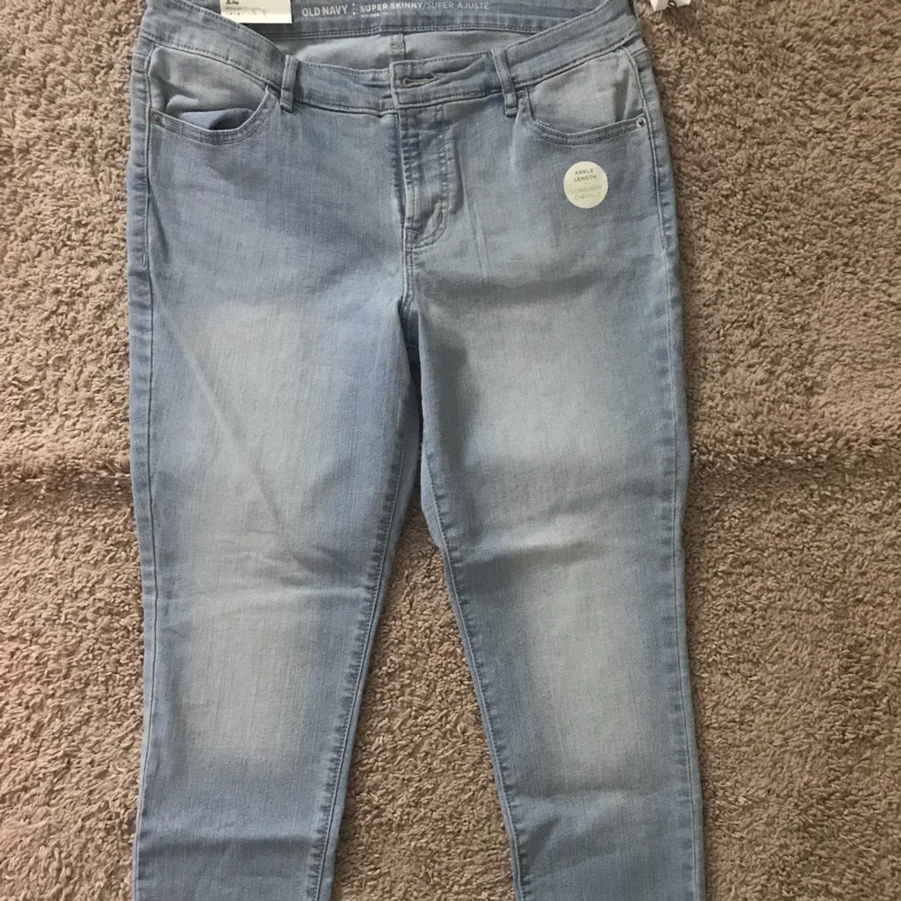 NWT Old Navy Stretch Ankle Jeans